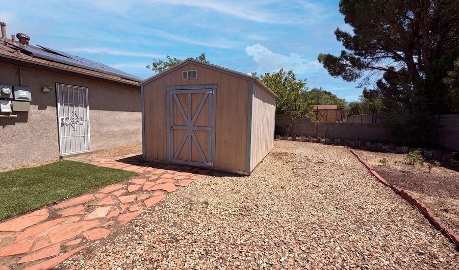 6908 Welton Dr NE, Albuquerque, NM 87109 - 4 Beds, 2 Bath