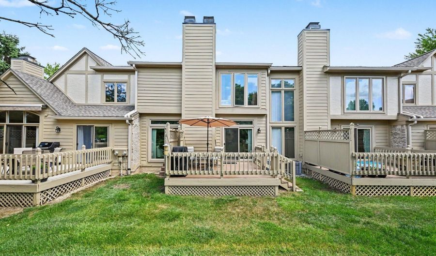 2785 Maitland Dr, Ann Arbor, MI 48105 - 4 Beds, 4 Bath