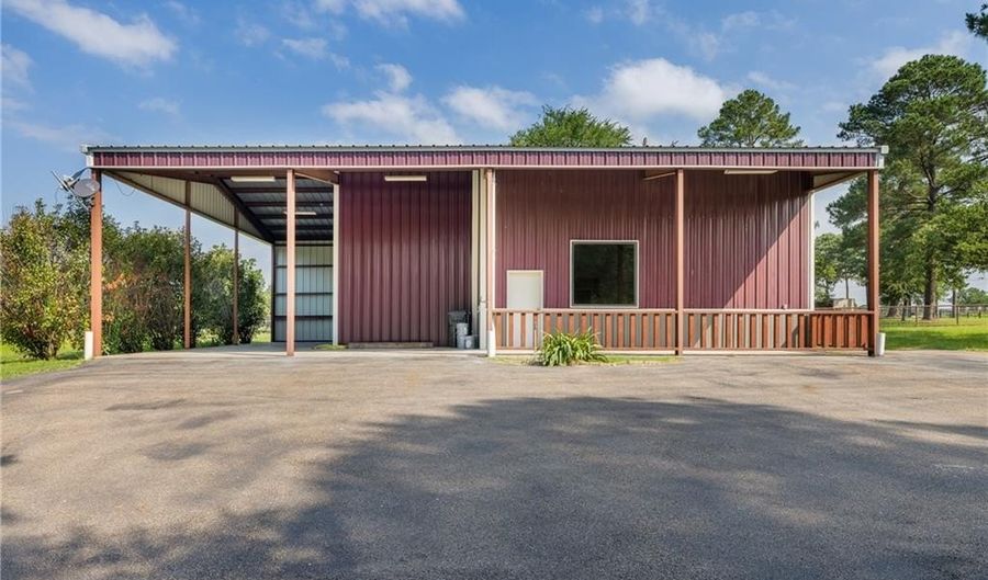 7317 FM 244, Anderson, TX 77830 - 4 Beds, 3 Bath