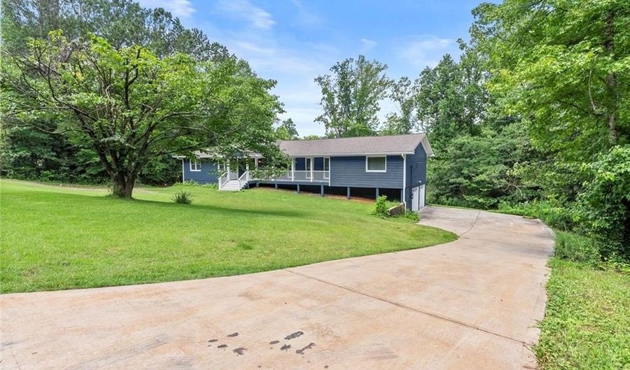 185 Lee Path, Acworth, GA 30102 - 4 Beds, 4 Bath