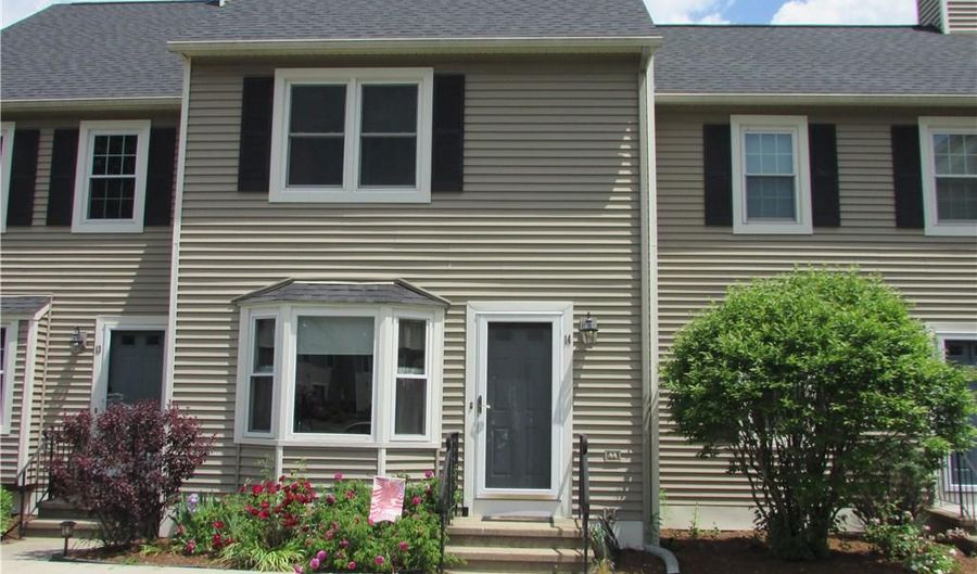 14 Cheltenham Ct 14, Suffield, CT 06078 - 3 Beds, 2 Bath