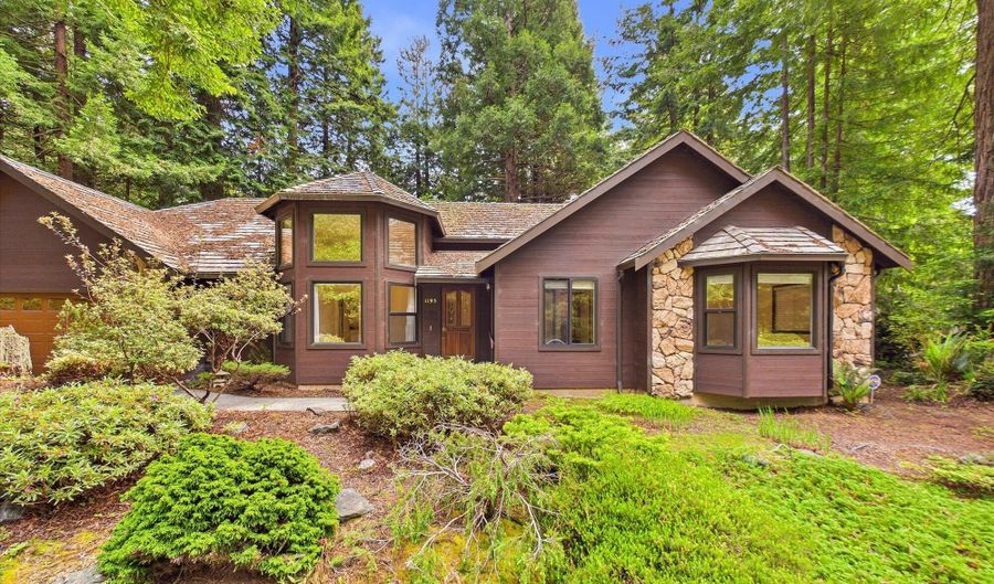 1195 Diamond Dr, Arcata, CA 95521 - 3 Beds, 3 Bath