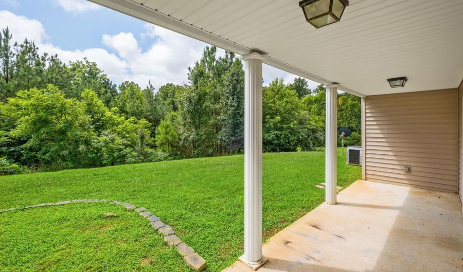 114 MEADOW GREEN Ct, Amherst, VA 24521 - 3 Beds, 3 Bath