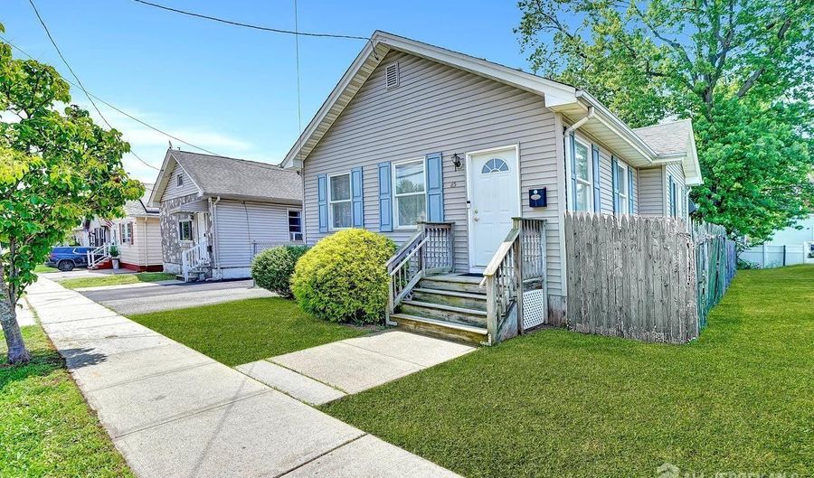 85 Avenel St, Avenel, NJ 07001 - 2 Beds, 2 Bath