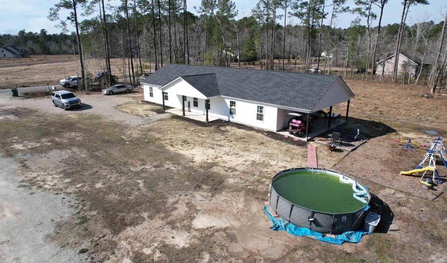 160 Leadwood St, Andrews, SC 29510 - 4 Beds, 3 Bath