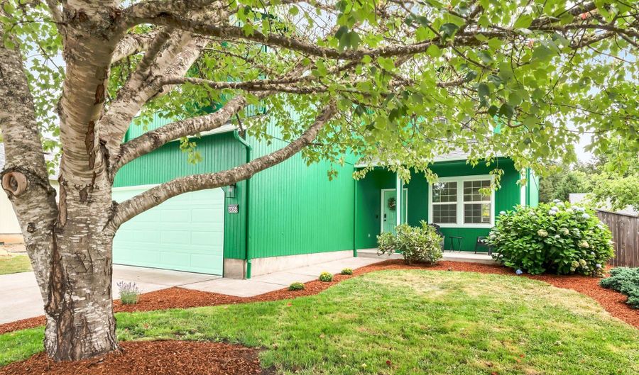 88055 LLAMA Ln, Veneta, OR 97487 - 4 Beds, 3 Bath