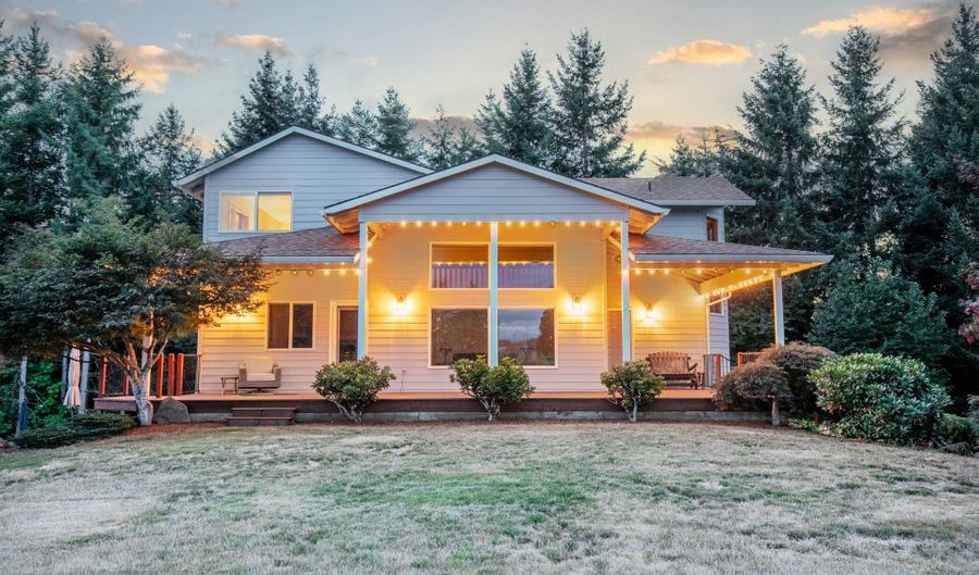 18949 SE TICKLE CREEK Rd, Boring, OR 97009 - 3 Beds, 3 Bath