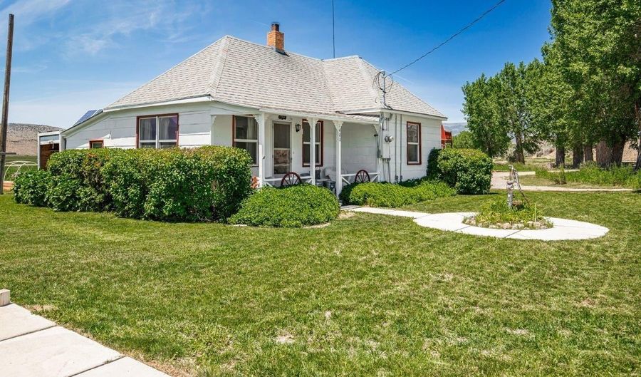 1400 S UT-22, Antimony, UT 84712 - 3 Beds, 2 Bath
