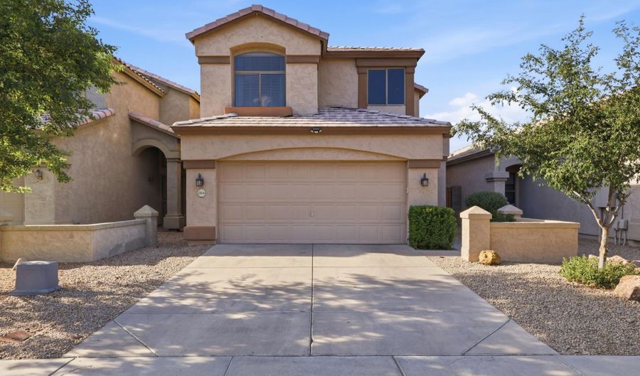 10644 W CORONADO Rd, Avondale, AZ 85392 - 3 Beds, 3 Bath