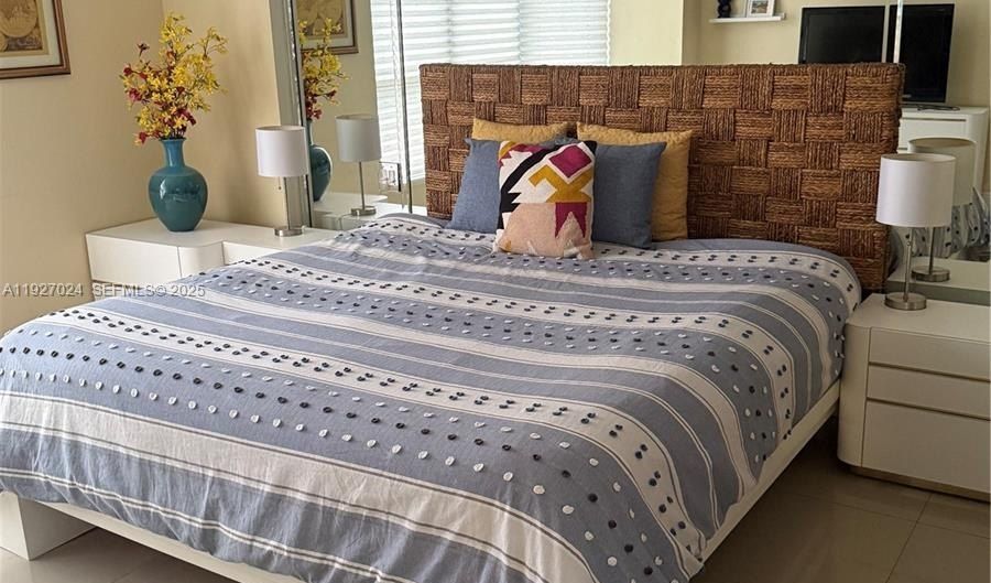 3530 Mystic Pointe Dr 2303, Aventura, FL 33180 - 2 Beds, 2 Bath