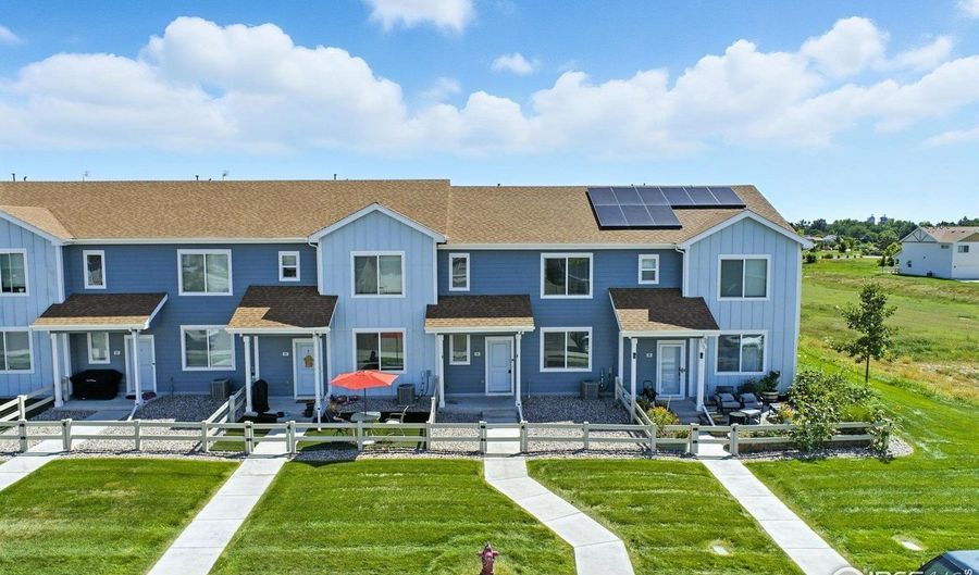 602 Sante Fe Trl 4, Ault, CO 80610 - 2 Beds, 3 Bath
