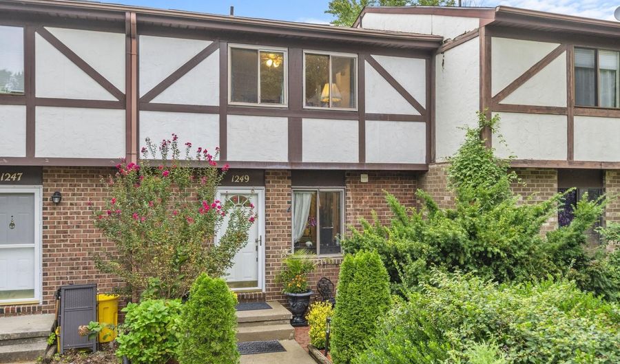1249 BIRCHCREST Ct, Arnold, MD 21012 - 4 Beds, 4 Bath