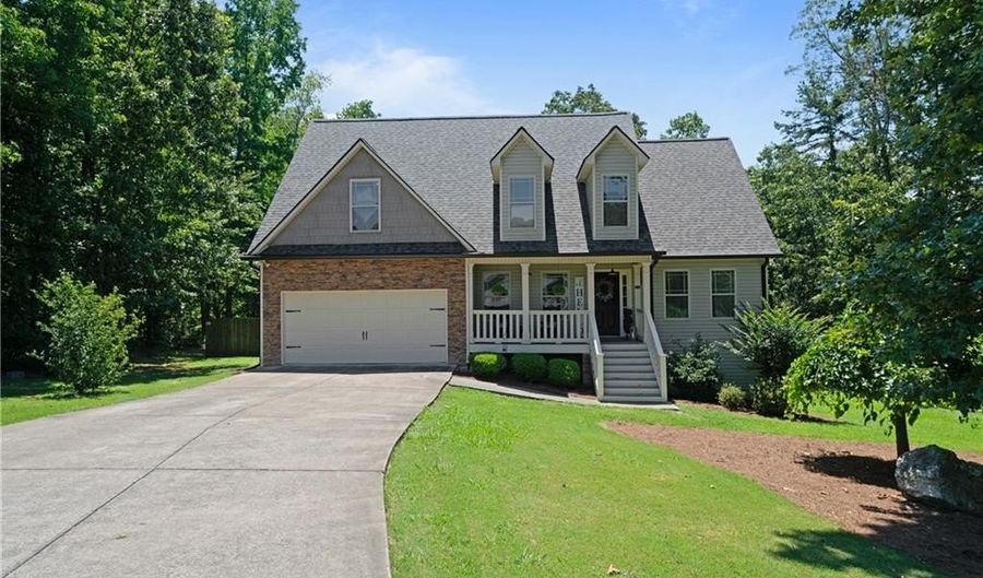 30 Larsen Rdg, Adairsville, GA 30103 - 3 Beds, 3 Bath