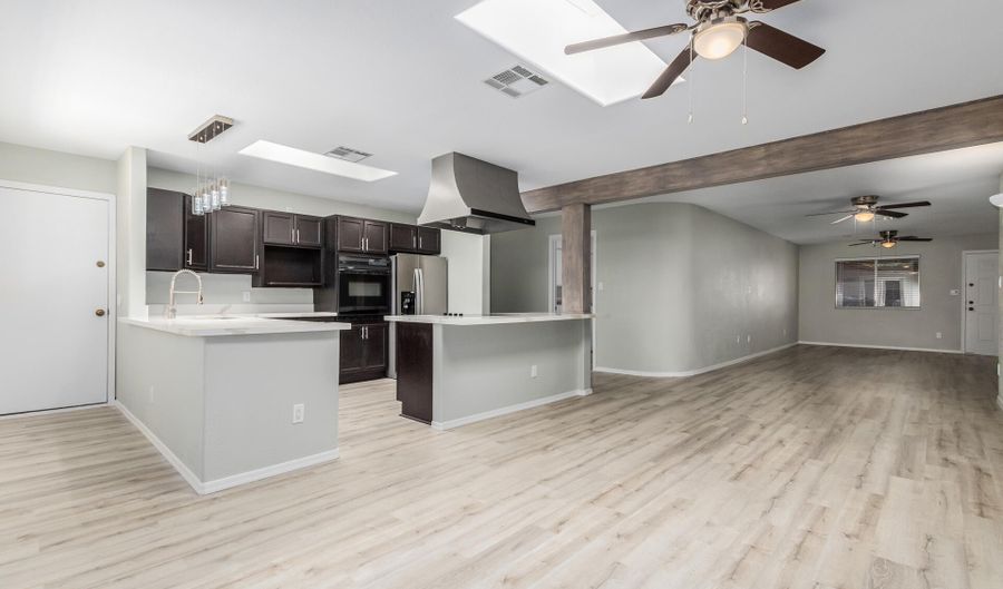 1512 W ESTRELLA Dr, Chandler, AZ 85224 - 3 Beds, 2 Bath