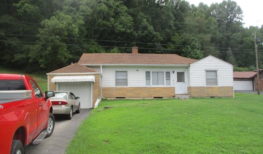 18187 W US. Hwy 60, Olive Hill, KY 41164 - 3 Beds, 1 Bath