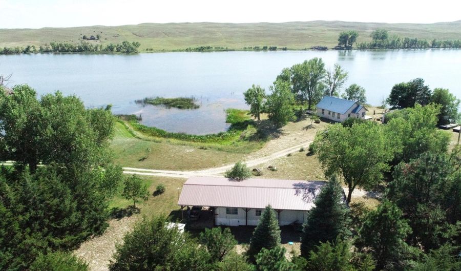 85827 Clear Lake Ave, Ainsworth, NE 69210 - 2 Beds, 1 Bath