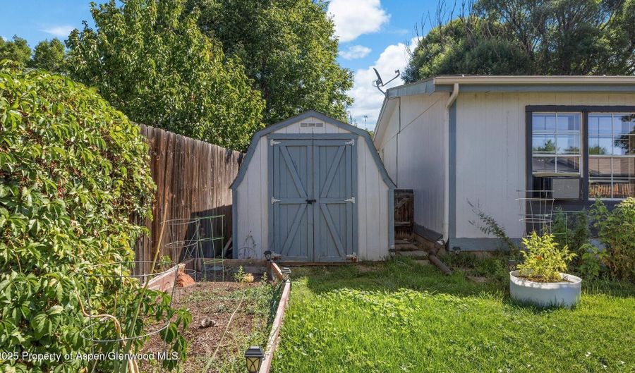 61 Cedar Cir, Battlement Mesa, CO 81635 - 3 Beds, 2 Bath