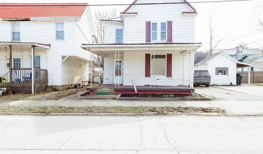 404 E 2nd St, Augusta, KY 41002 - 2 Beds, 1 Bath
