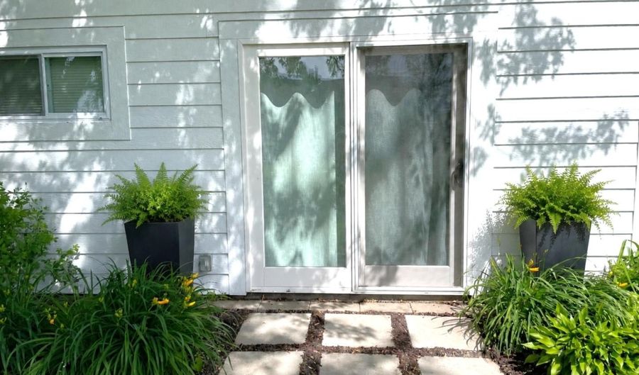 7183 Newcomb Ave NW, Annandale, MN 55302 - 2 Beds, 1 Bath
