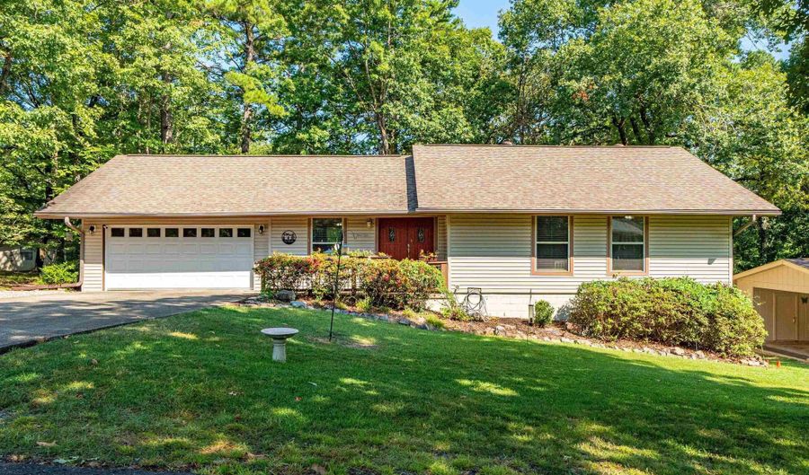 4 Vitoria Ln, Hot Springs Village, AR 71909 - 4 Beds, 2 Bath