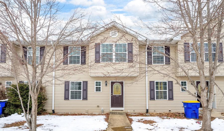 143 MEDAL Way, Magnolia, DE 19962 - 3 Beds, 4 Bath