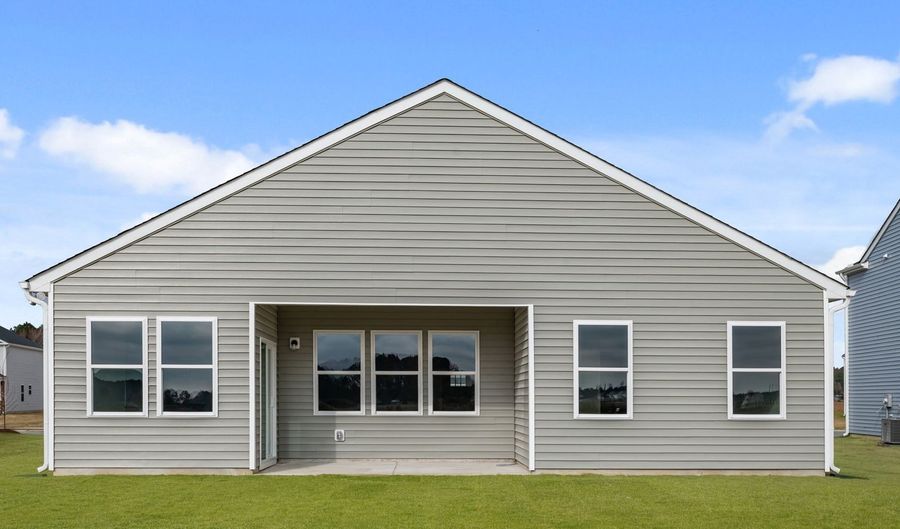 1038 Queensland Ln, Ayden, NC 28513 - 3 Beds, 2 Bath