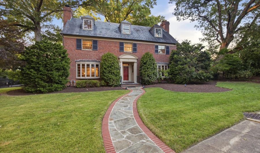 2 BELLEMORE Rd, Baltimore, MD 21210 - 5 Beds, 5 Bath
