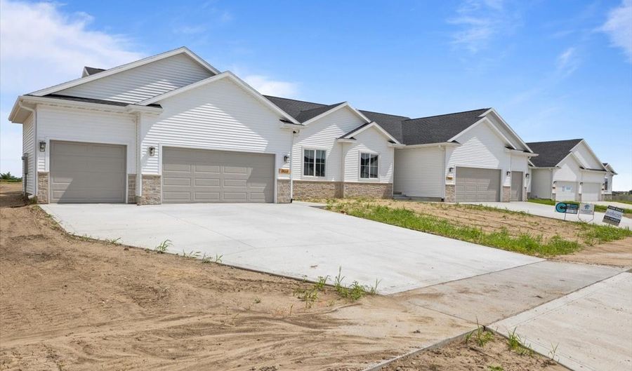 4514 NW 17th St, Ankeny, IA 50023 - 4 Beds, 3 Bath