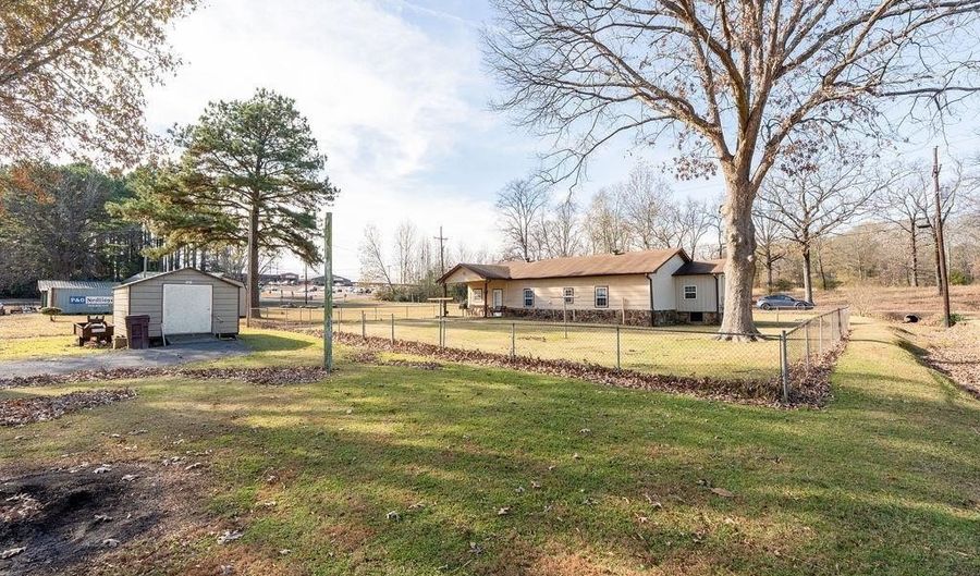 912 N Hickory St, Bald Knob, AR 72010 - 4 Beds, 2 Bath