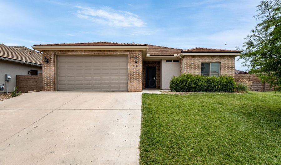 1105 Chardonnay Blvd, Amarillo, TX 79124 - 3 Beds, 2 Bath