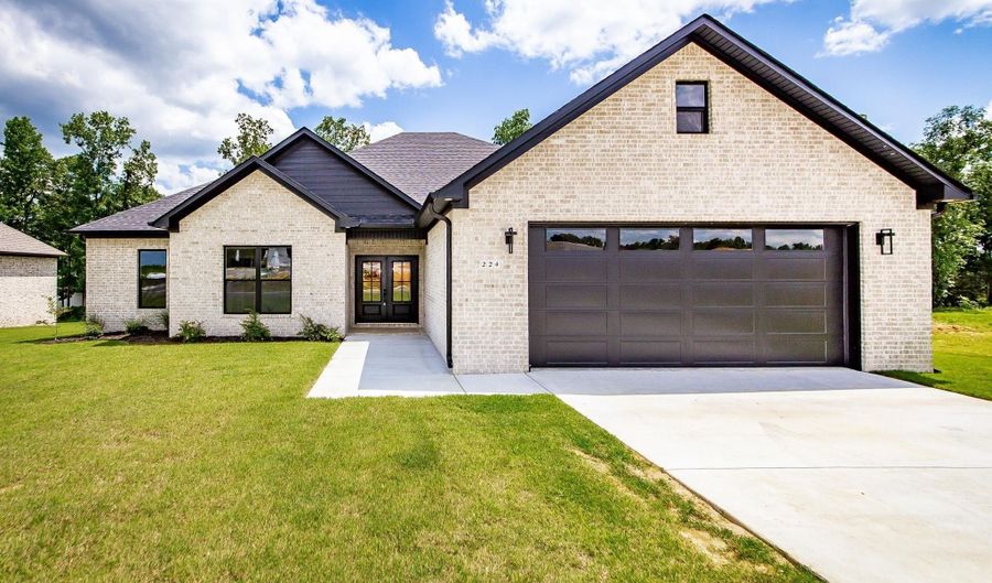 224 Michelle Dr, Beebe, AR 72012 - 4 Beds, 2 Bath
