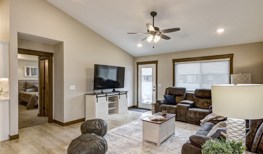 1652 Kyler St, Altoona, WI 54720 - 3 Beds, 3 Bath