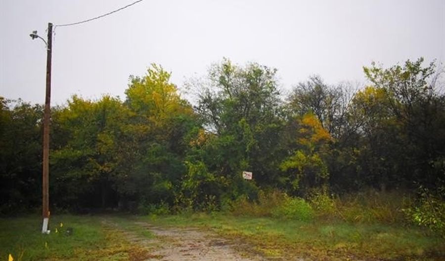 714 C St NE, Ardmore, OK 73401 - 0 Beds, 0 Bath