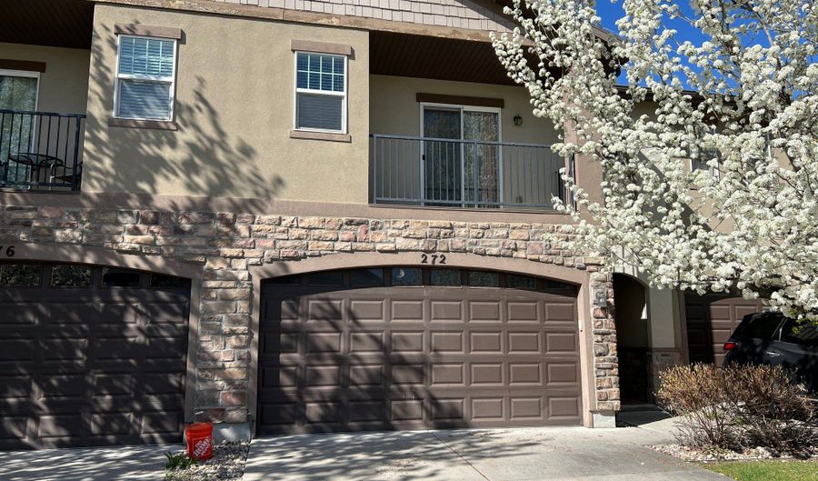 272 W 680 N, Centerville, UT 84014 - 3 Beds, 3 Bath