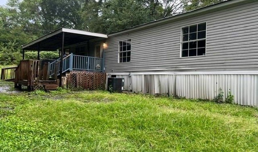 4467 Timberland Cir SE, Acworth, GA 30102 - 3 Beds, 2 Bath