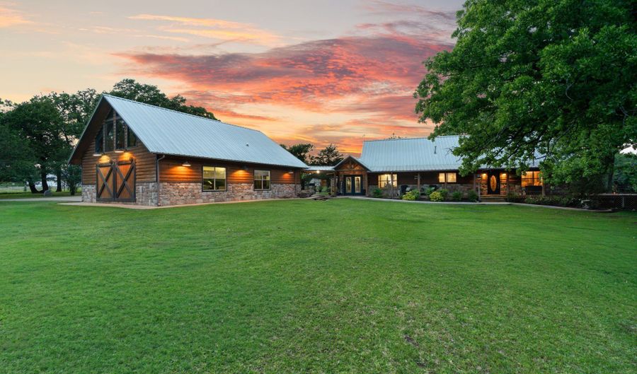 9345 County Road 519, Alvarado, TX 76009 - 6 Beds, 7 Bath