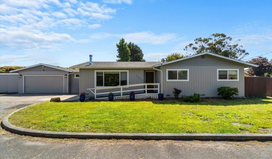1750 27th St, Arcata, CA 95521 - 4 Beds, 3 Bath