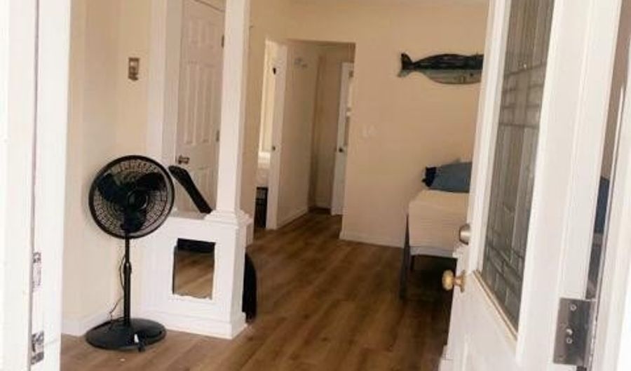 323 14th Ave, Belmar, NJ 07719 - 2 Beds, 1 Bath