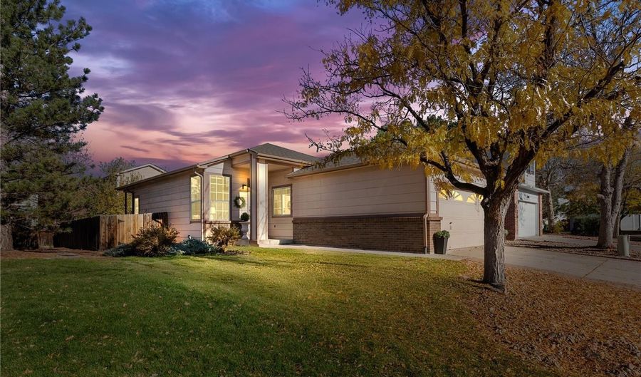 12799 E Wyoming Cir, Aurora, CO 80012 - 2 Beds, 2 Bath