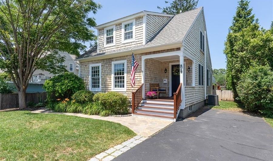 85 Highland Ave, Barrington, RI 02806 - 3 Beds, 3 Bath