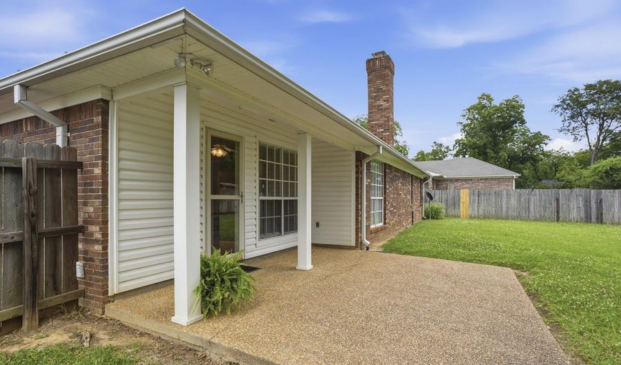 723 Trip Dr, Brandon, MS 39042 - 3 Beds, 2 Bath