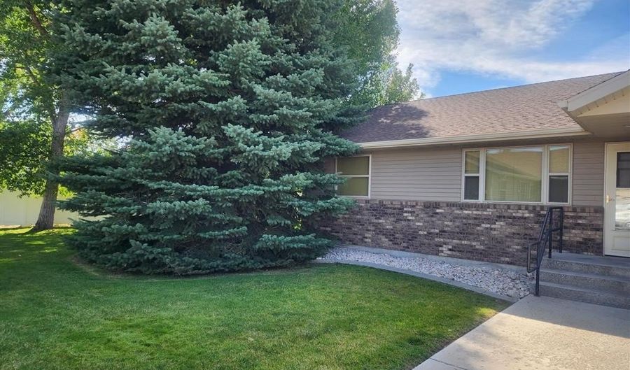 2707 Cowgill Rd Cowgill Rd, Cody, WY 82414 - 2 Beds, 1 Bath
