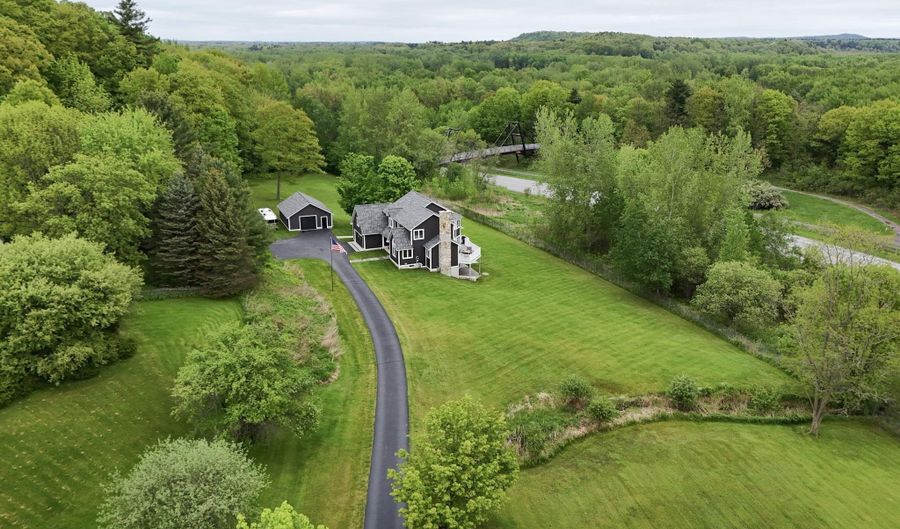105 Brook Dr, Burlington, VT 05408 - 3 Beds, 4 Bath