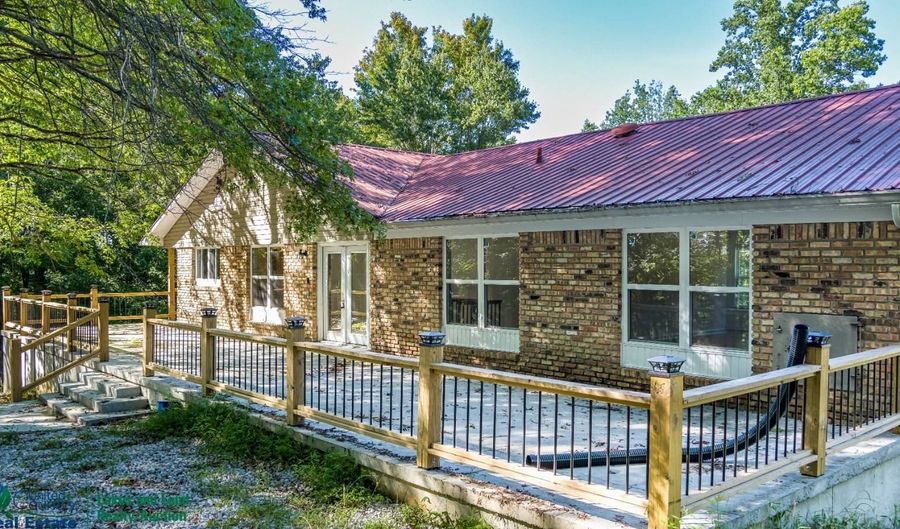 251 S Taxiway Dr, Albany, KY 42602 - 2 Beds, 2 Bath