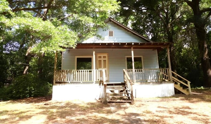 212 Powhatten St, Andalusia, AL 36420 - 2 Beds, 1 Bath