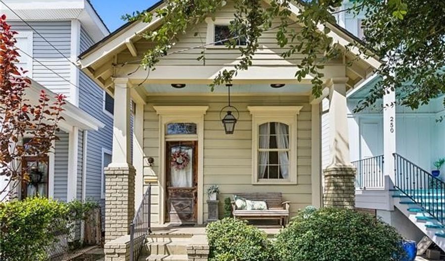 246 FRISCOVILLE Ave, Arabi, LA 70032 - 2 Beds, 2 Bath
