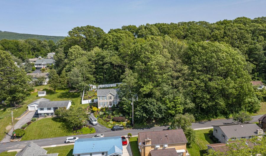 4221-4231 4th Ave, Altoona, PA 16602 - 0 Beds, 0 Bath