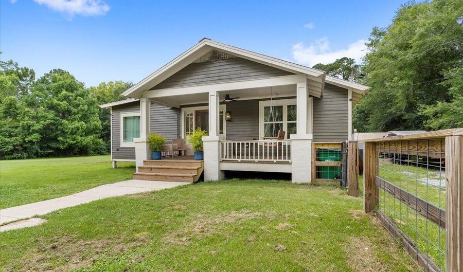 7101 Wayne Ln, Biloxi, MS 39532 - 3 Beds, 2 Bath