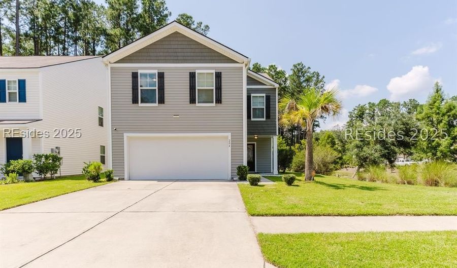 204 Mascot Ct, Bluffton, SC 29909 - 4 Beds, 3 Bath