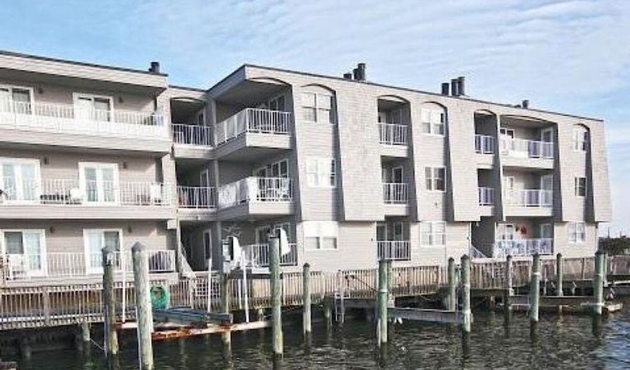 310 WEST Ave 2E, Beach Haven, NJ 08008 - 2 Beds, 2 Bath